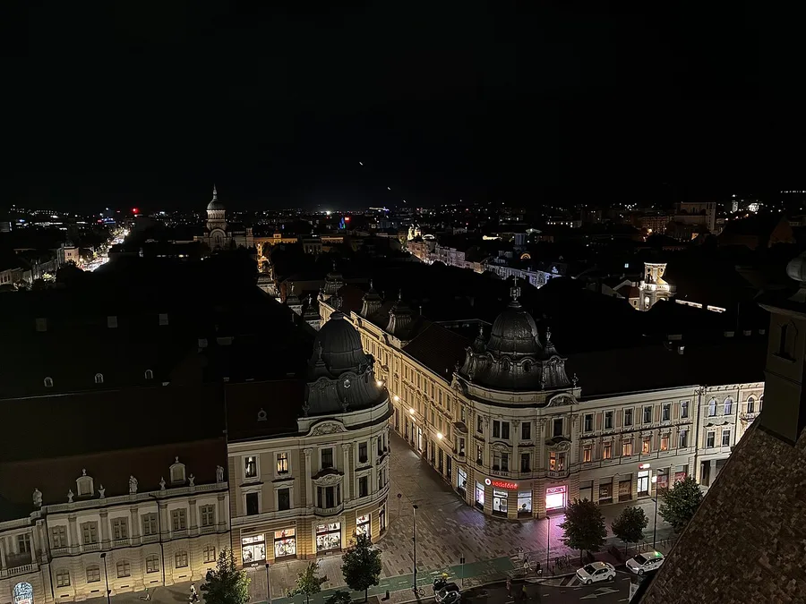 Biserica Sfantul Mihail din Cluj-Napoca, in centrul orasului